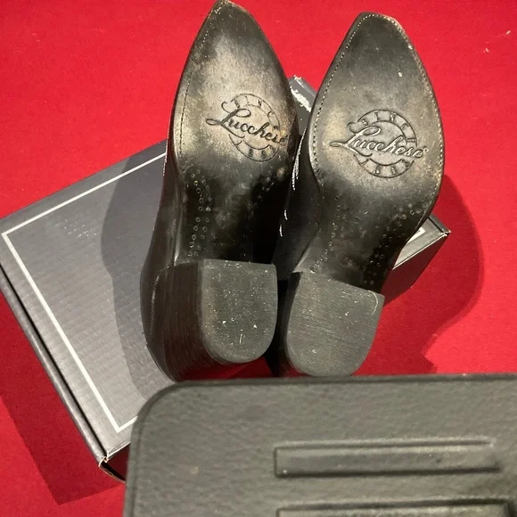 Lucchese Black Embroidered Mule Size 9 Black - Picture 3 of 3